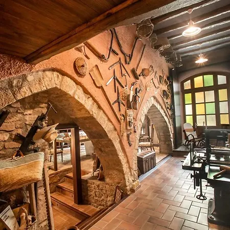 Bed and breakfast Cal Fuster De La Placa