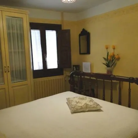 Bed and breakfast Cal Fuster De La Placa
