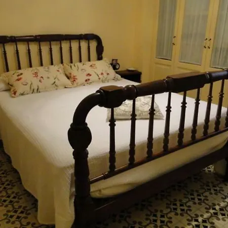 Cal Fuster De La Placa Bed and breakfast